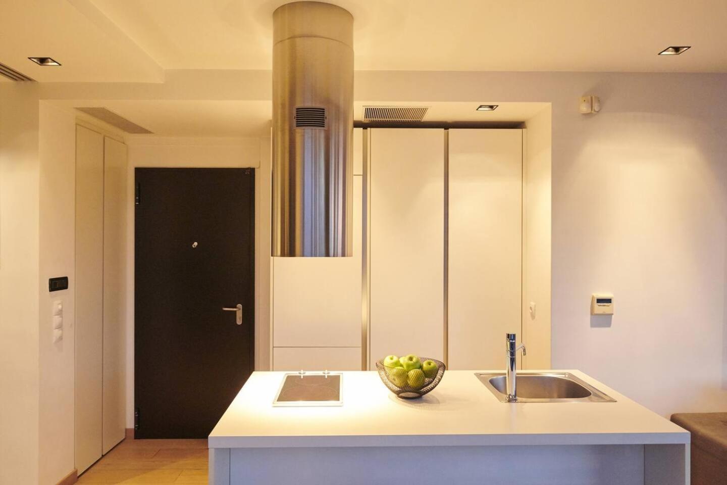Ma Maison Nο 4, Downtown Loft , Short Walk To Acropolis, Ultra High Speed Internet 500 Mbps, Parking Upon Request, 1' From Metro Station Atenas Exterior foto